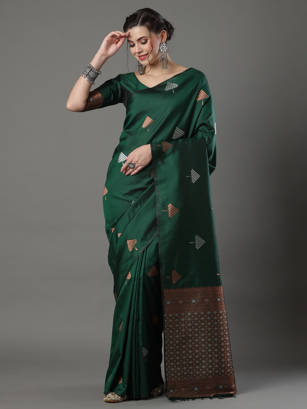 Classic Green Woven Banarasi Silk Saree